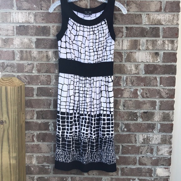 ❎DONATED❎ Max&Cleo Geometric Print Shift Dress - Picture 3 of 6